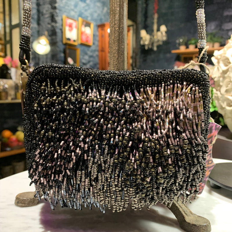 BOLSO NENUFAR FRINGES BLACK