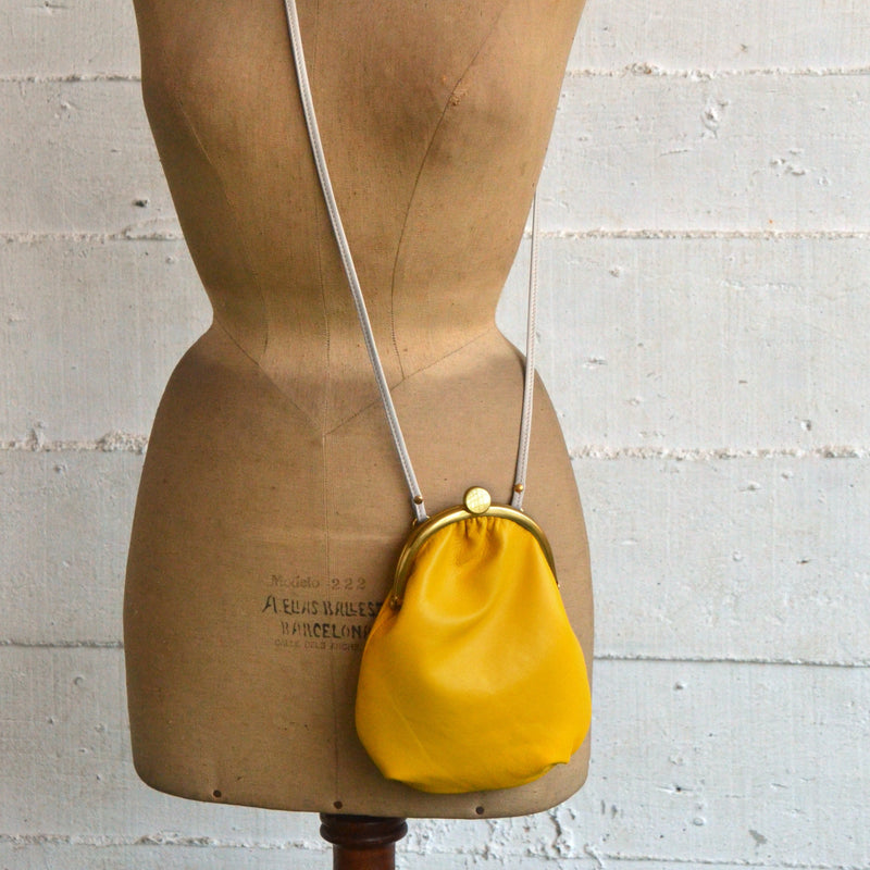 BOLSO PIEL AMARILLO