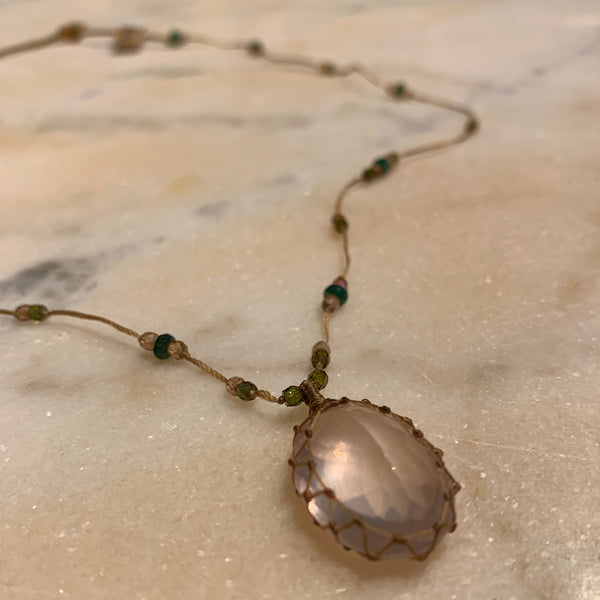 Tibetano Corto - Pink Quartz