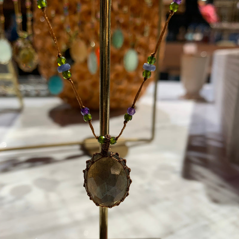 Tibetano Corto - Labradorite