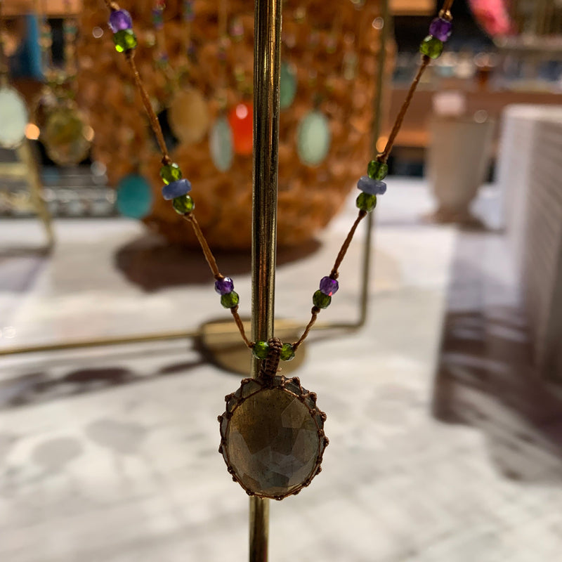 Tibetano Corto - Labradorite