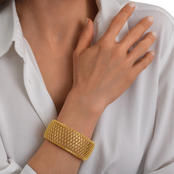 PULSERA BETTY METAL DORADA