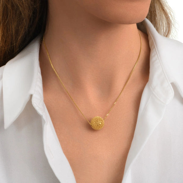 COLLAR BETTY COLGANTE MEDIANO DORADO