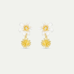 PENDIENTES BOLITAS FLOR CLEMÁTIDE BLANCA