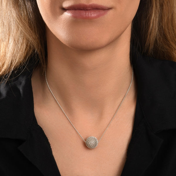 COLLAR BETTY COLGANTE MEDIANO PLATEADO