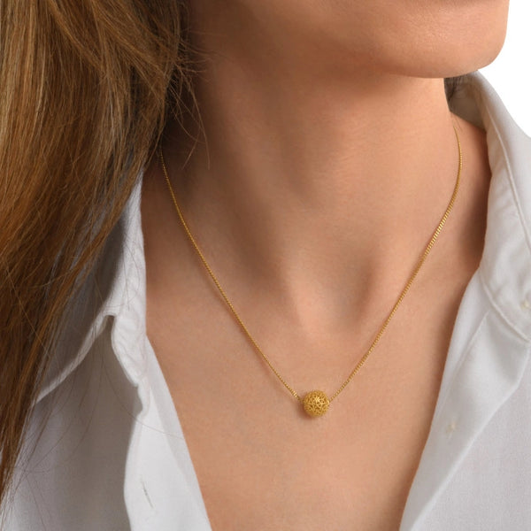 COLLAR BETTY COLGANTE PEQUEÑO DORADO